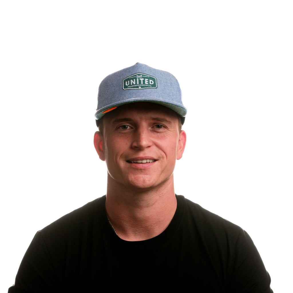 The model-image view of the melin Split Crushed Fit Coronado Brick Mill United in Chambray Big Image - 2